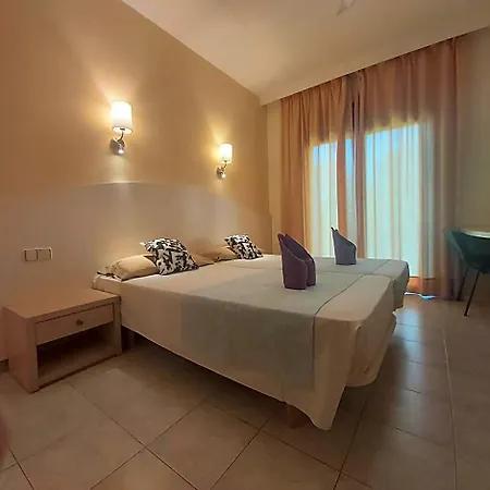 Hotel Bonsol Adults Only 2*