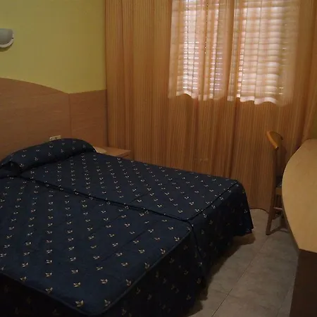 Bonsol Hotel 2*